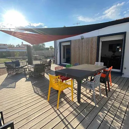 Avec Jacuzzi Proche De La Et Du Centre