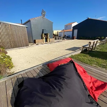 빌라 Avec Jacuzzi Proche De La Et Du Centre *