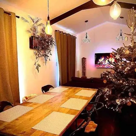 Avec Jacuzzi Proche De La Et Du Centre *