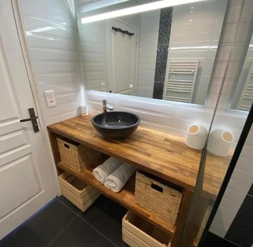 Villa Avec Jacuzzi Proche De La Et Du Centre *